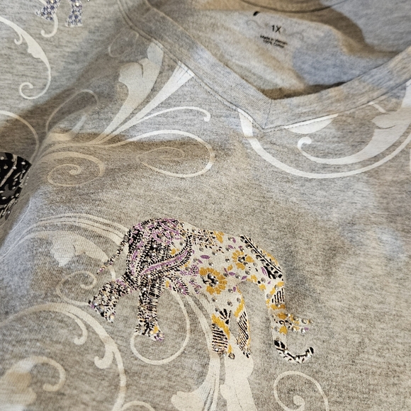 Style & Company Sport V Neck, short Sleeve, T-Shirt in Women's Size 1X. - Picture 6 of 6